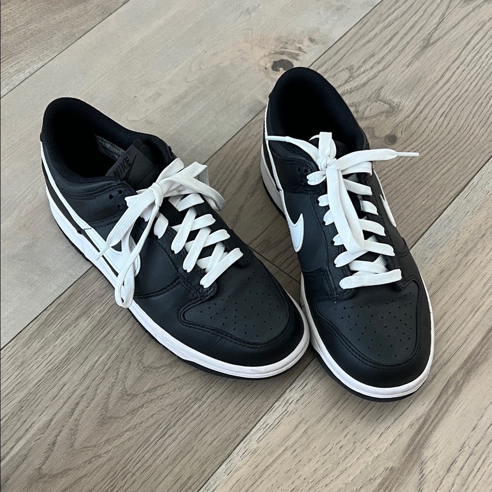 Nike Kids Black and White Sneakers